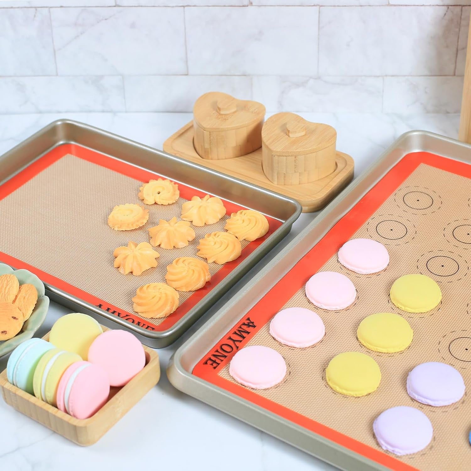 Set of 4 Silicone Baking Mats - Non-Stick Reusable Liners for 11" X 17" Half Sheet and 8" X 12" Quarter Sheet, Ideal for Baking Macarons, Cookies, Bread, and Pastries